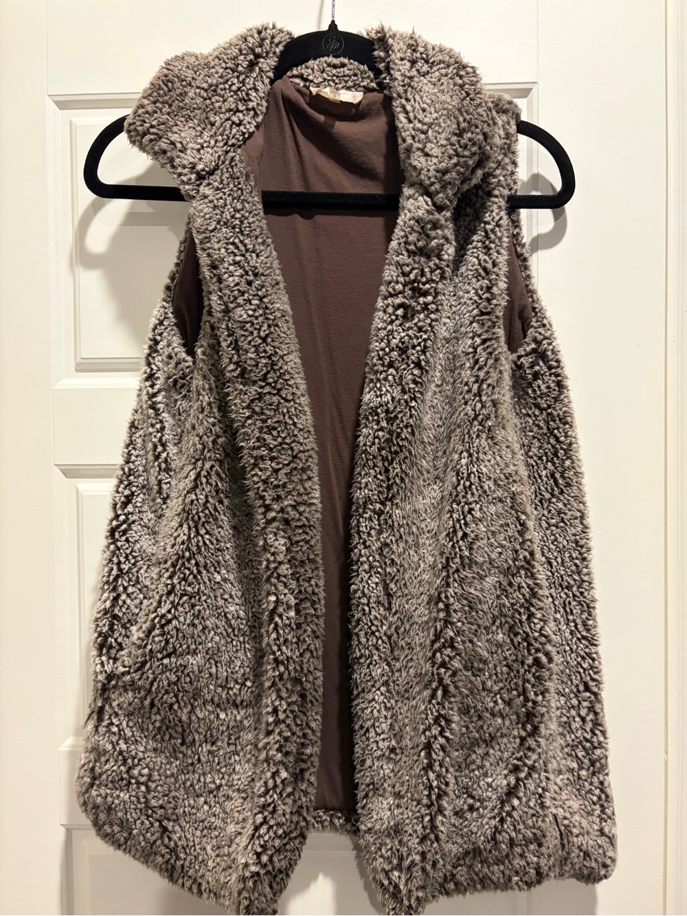 Altar’d state Cozy Faux Shearling Hooded Vest - Taupe/Brown